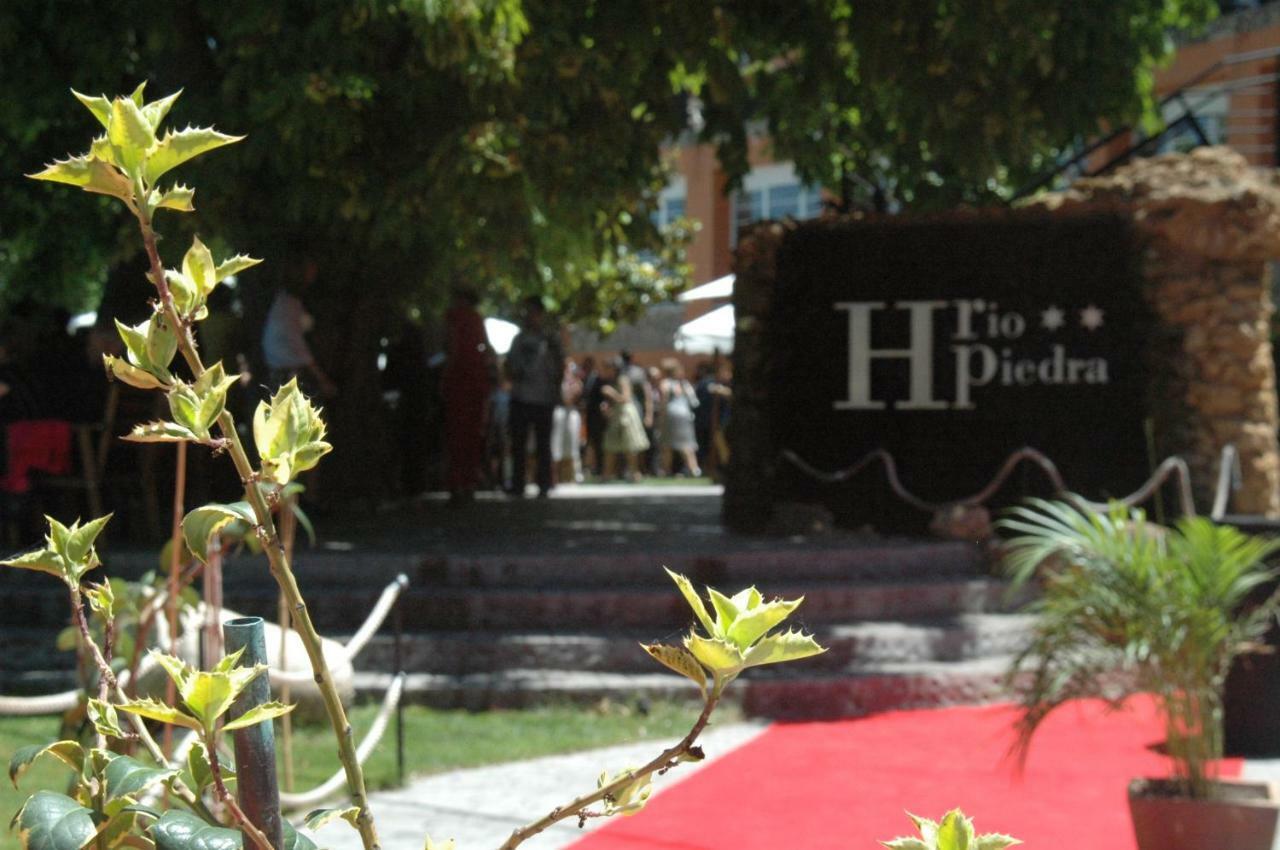 Hotel Rio Piedra Nuevalos Exterior photo